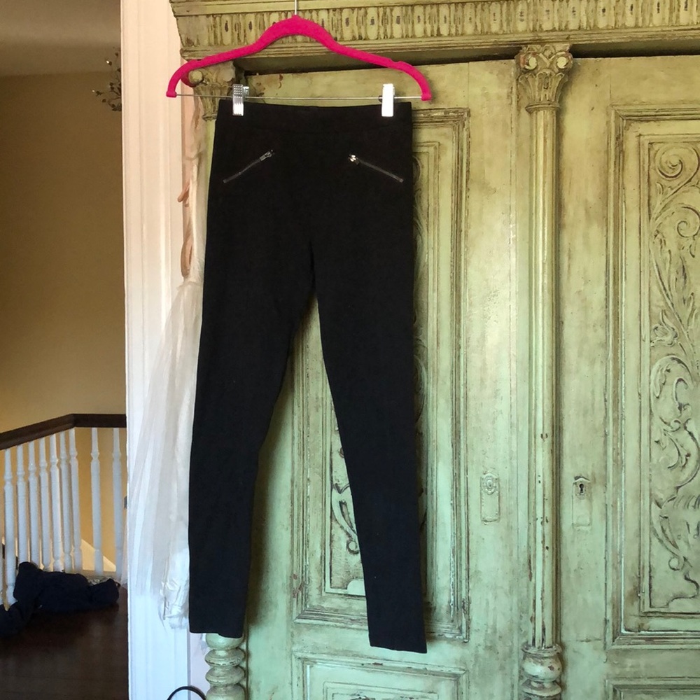 old navy strechy joggers